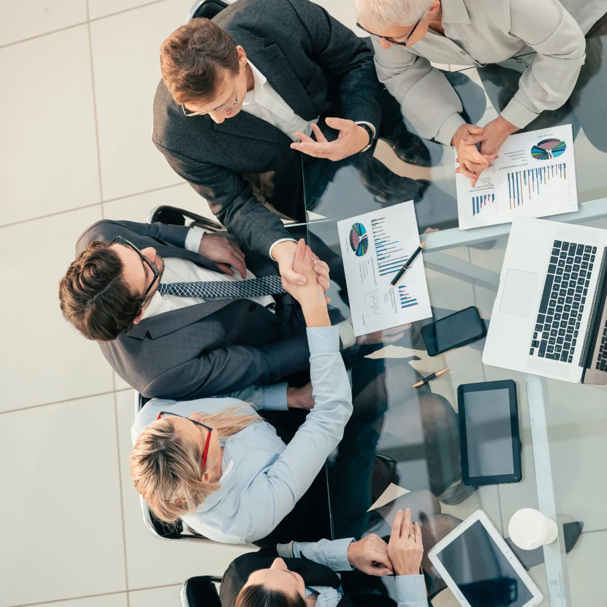 Hotel biznesowy: Komfort i efektywność dla profesjonalistów w podróży